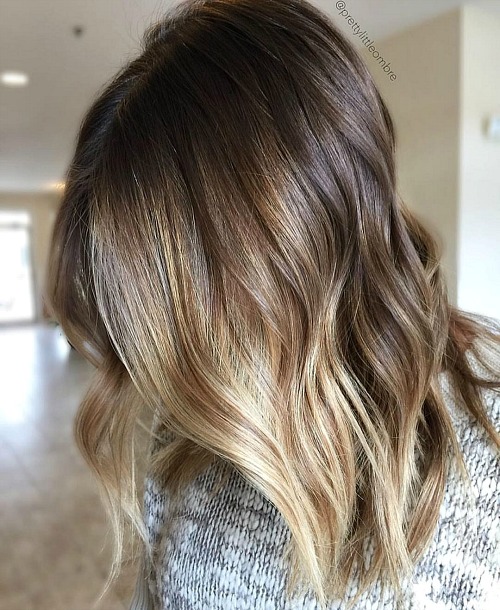 Face-Framing Brown Blonde Balayage