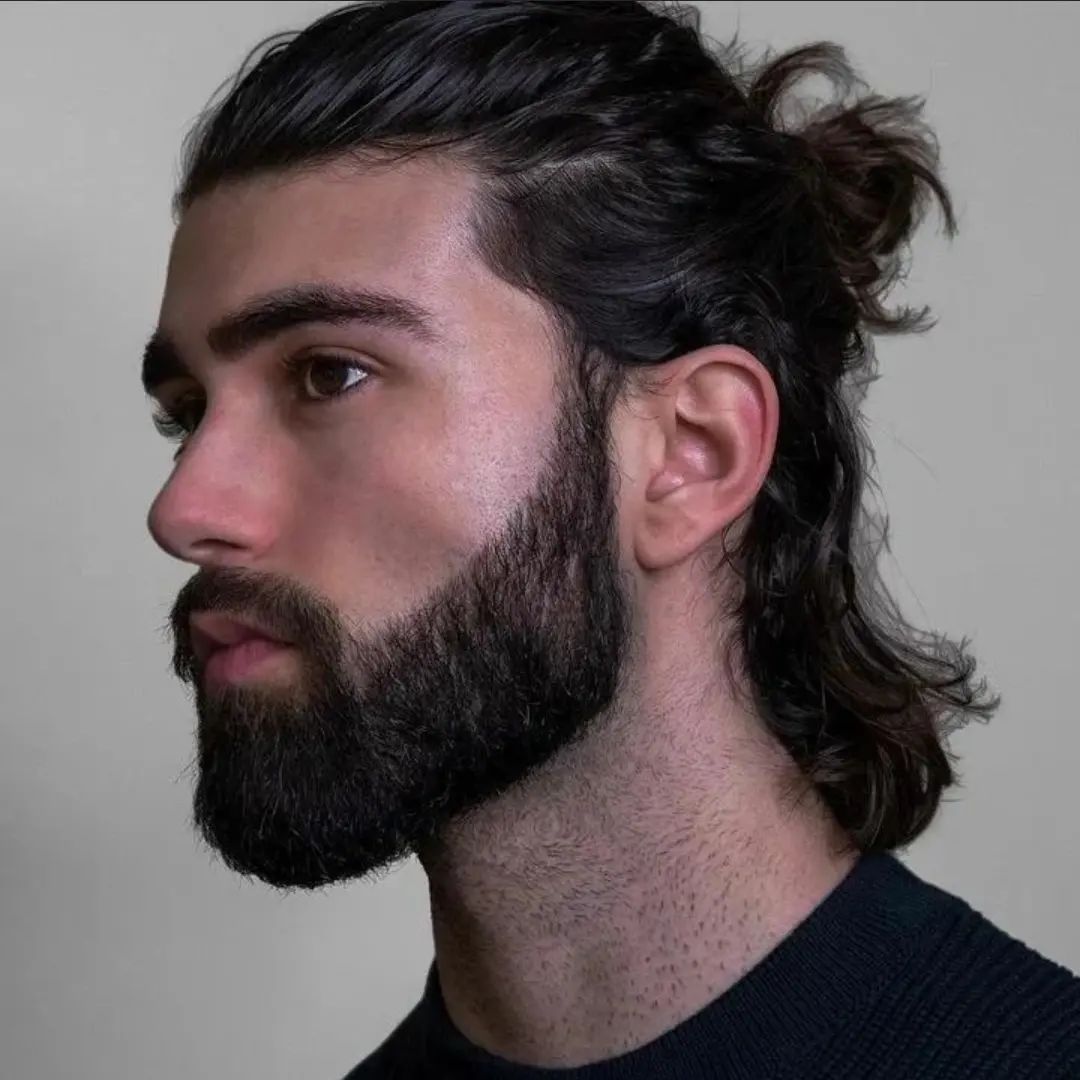 50 Stately Long Hairstyles for Men to Sport with Dignity