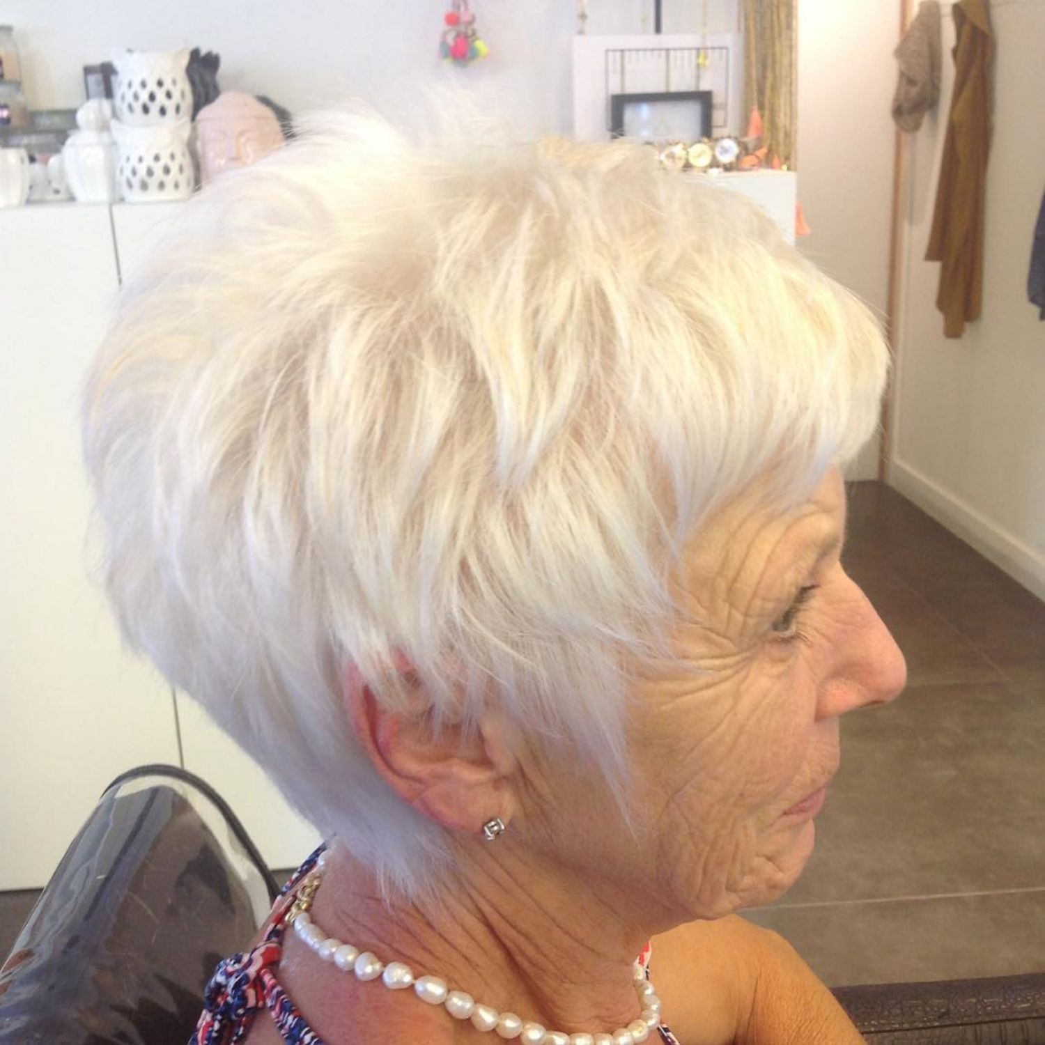 The Best Hairstyles and Haircuts for Women Over 70 (451 x 451 Pixel)