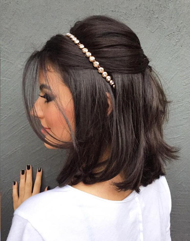 40 Best Short Wedding Hairstyles That Make You Say "Wow!" (780 x 990 Pixel)