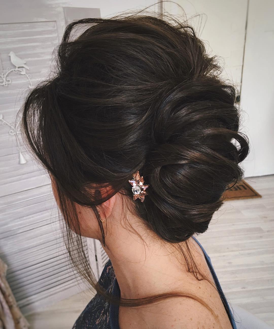 40 Most Delightful Prom Updos for Long Hair in 2021 (500 x 600 Pixel)