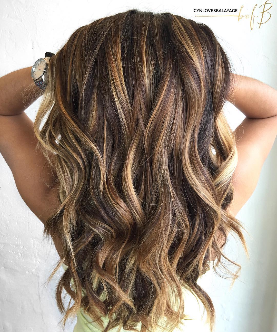 caramel highlights on brown hair