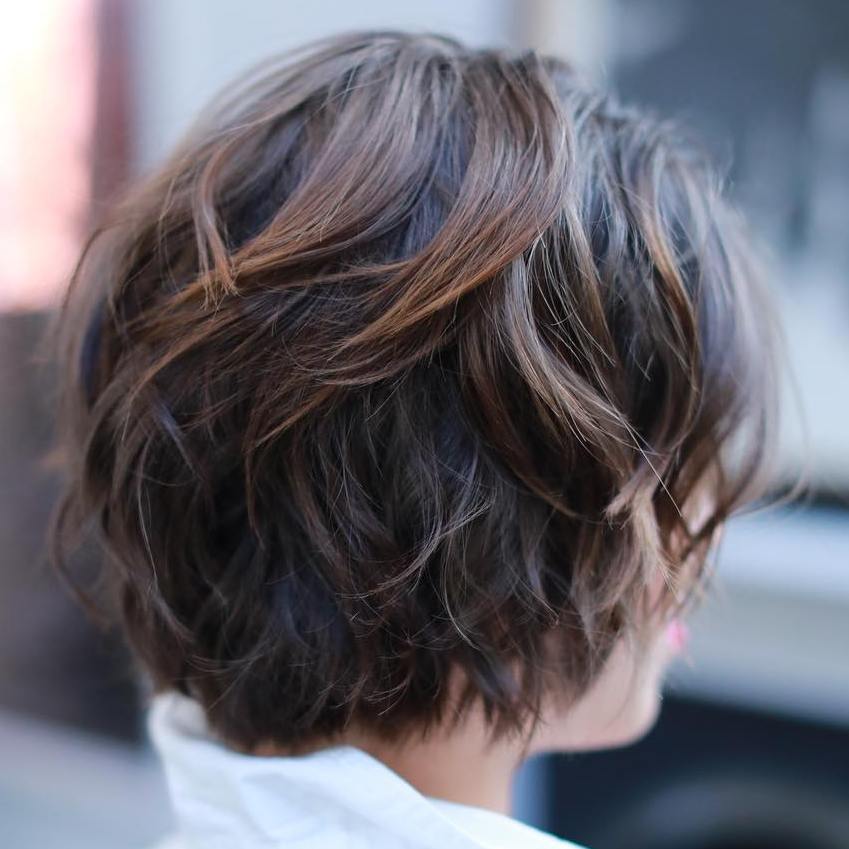 Short Shaggy Bob Hairstyle