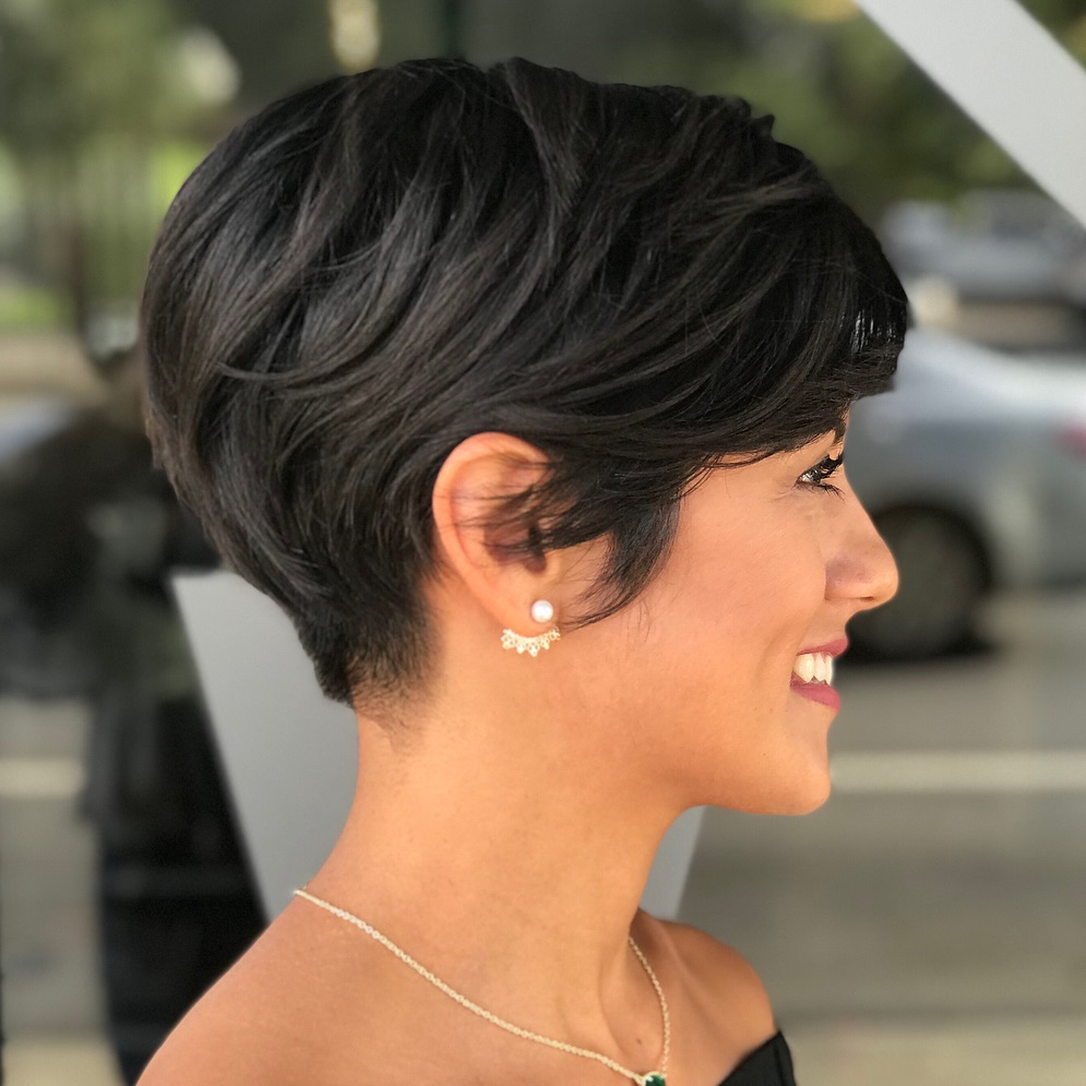 60 Classy Short Haircuts and Hairstyles for Thick Hair (500 x 500 Pixel)