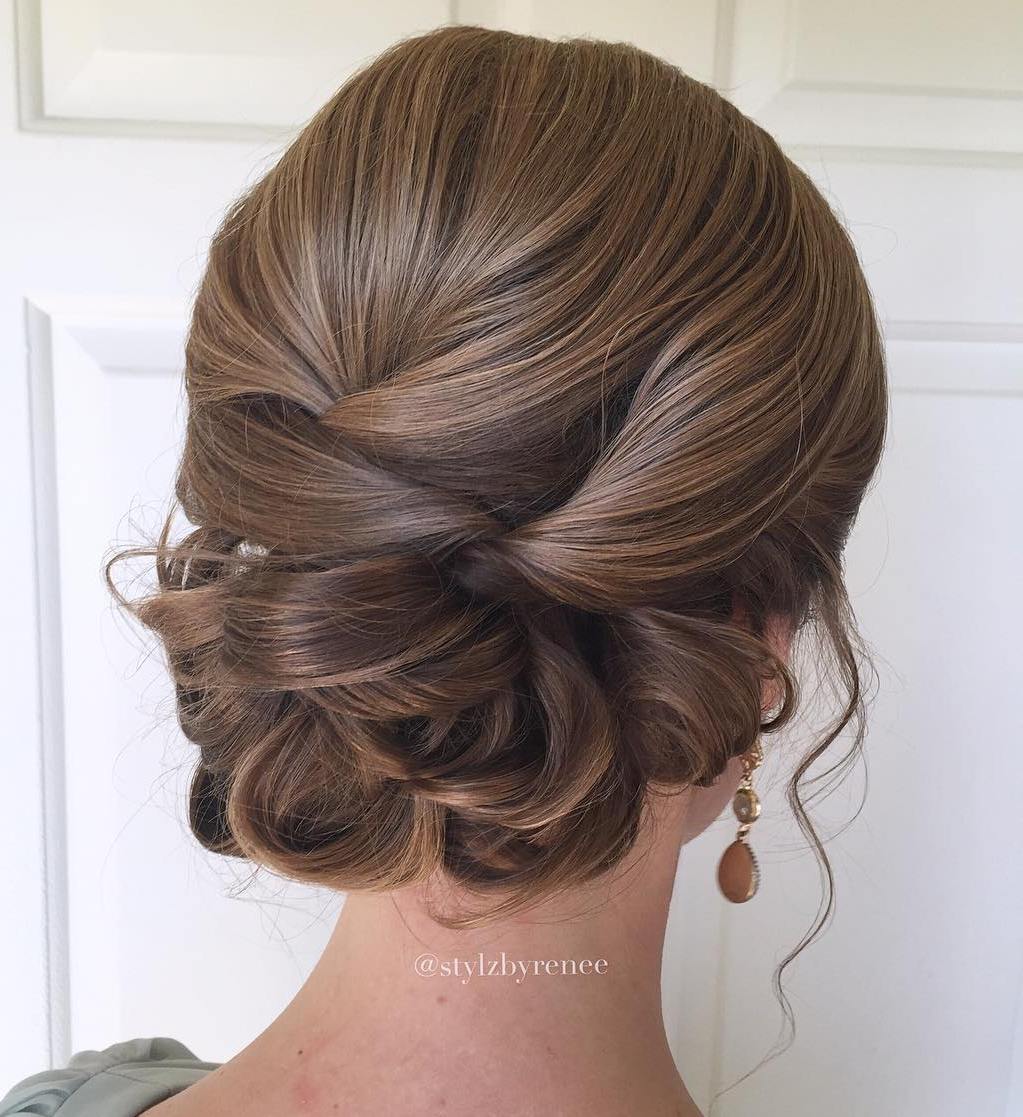 60 Easy Updo Hairstyles for Medium Length Hair in 2021 (500 x 545 Pixel)