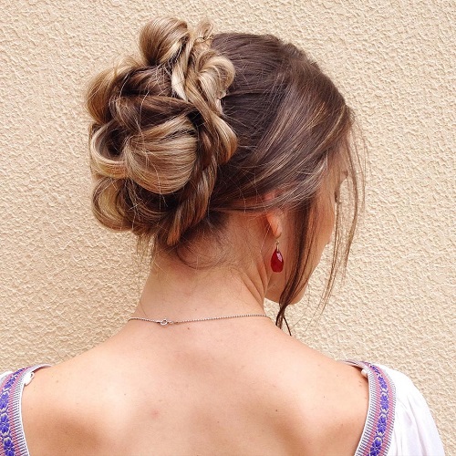 20 Lovely Wedding Guest Hairstyles (500 x 500 Pixel)