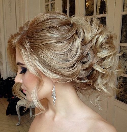 40 Chic Wedding Hair Updos for Elegant Brides (500 x 519 Pixel)