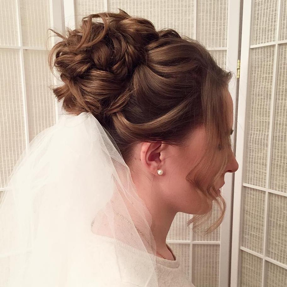 40 Chic Wedding Hair Updos for Elegant Brides (500 x 500 Pixel)