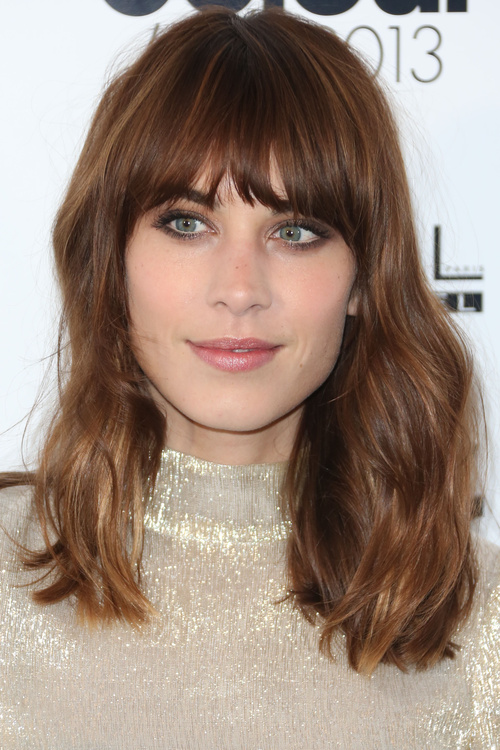 25 Best Fringe Hairstyles to Refresh Your Look (500 x 750 Pixel)