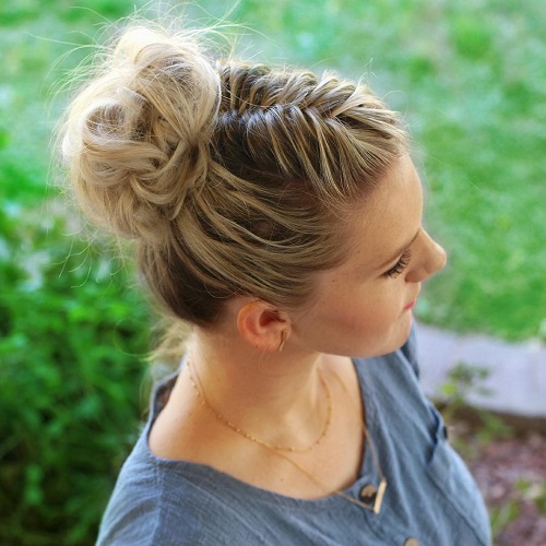 30 Easy and Stylish Casual Updos for Long Hair (500 x 500 Pixel)