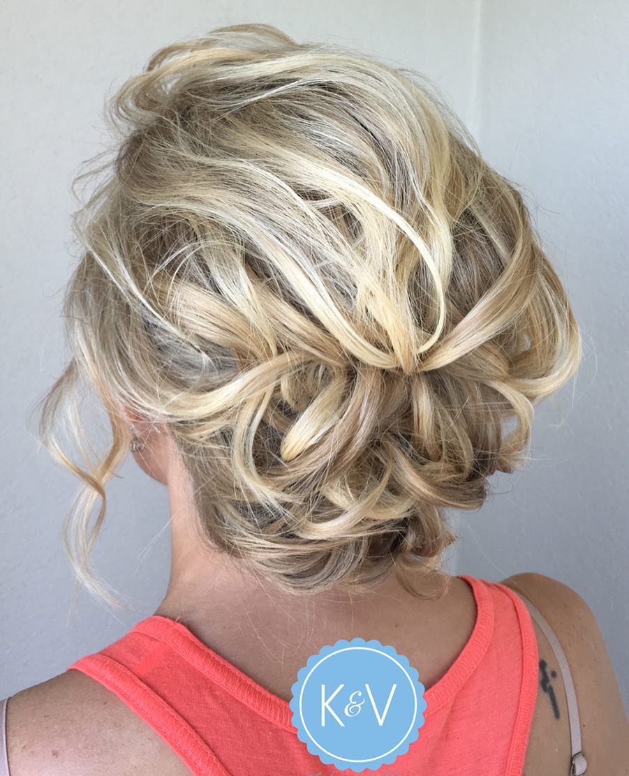 60 Gorgeous Updos for Short Hair That Look Totally Stunning (500 x 617 Pixel)