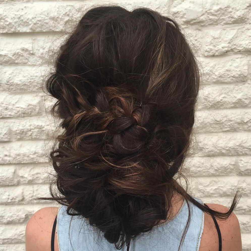 40 Updos for Long Hair - Easy and Cute Updos for 2021 (500 x 500 Pixel)