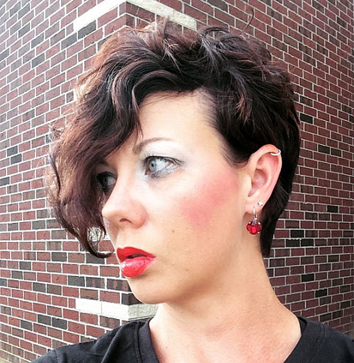 30 Standout Curly and Wavy Pixie Cuts (500 x 513 Pixel)