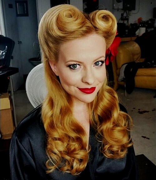 40 Pin Up Hairstyles For The Vintage Loving Girl