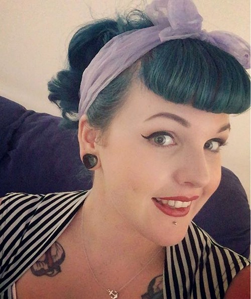 40 Pin Up Hairstyles for the Vintage-Loving Girl (500 x 595 Pixel)