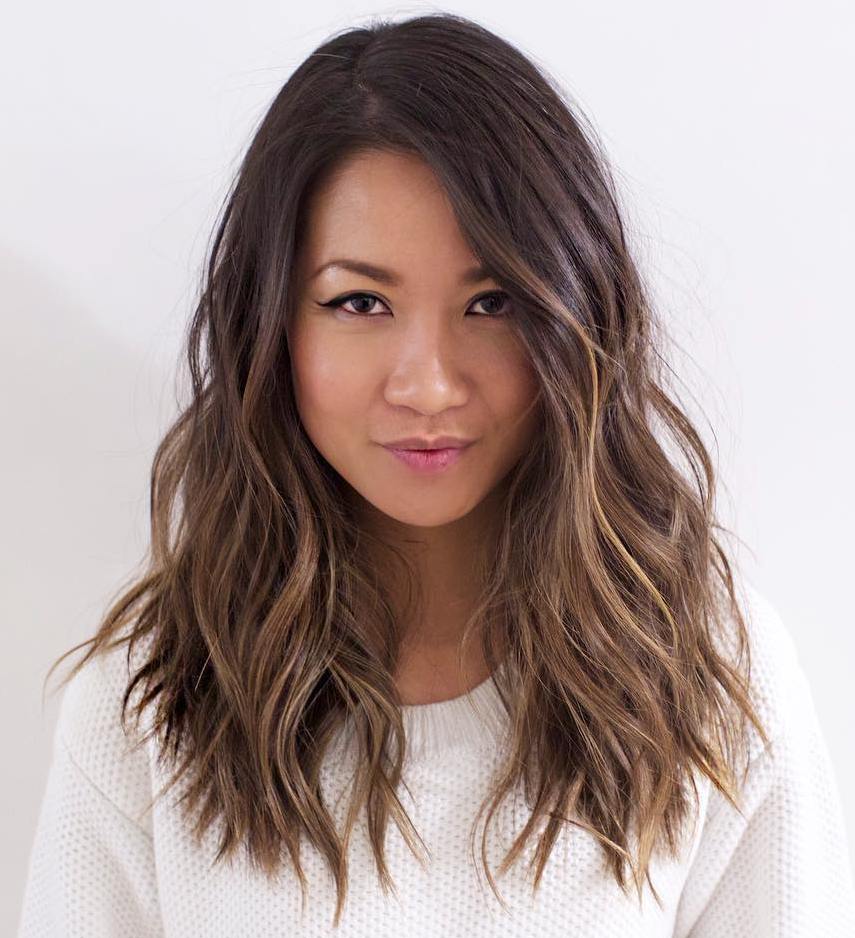 20 Perfect Ways to Get Beach Waves in Your Hair