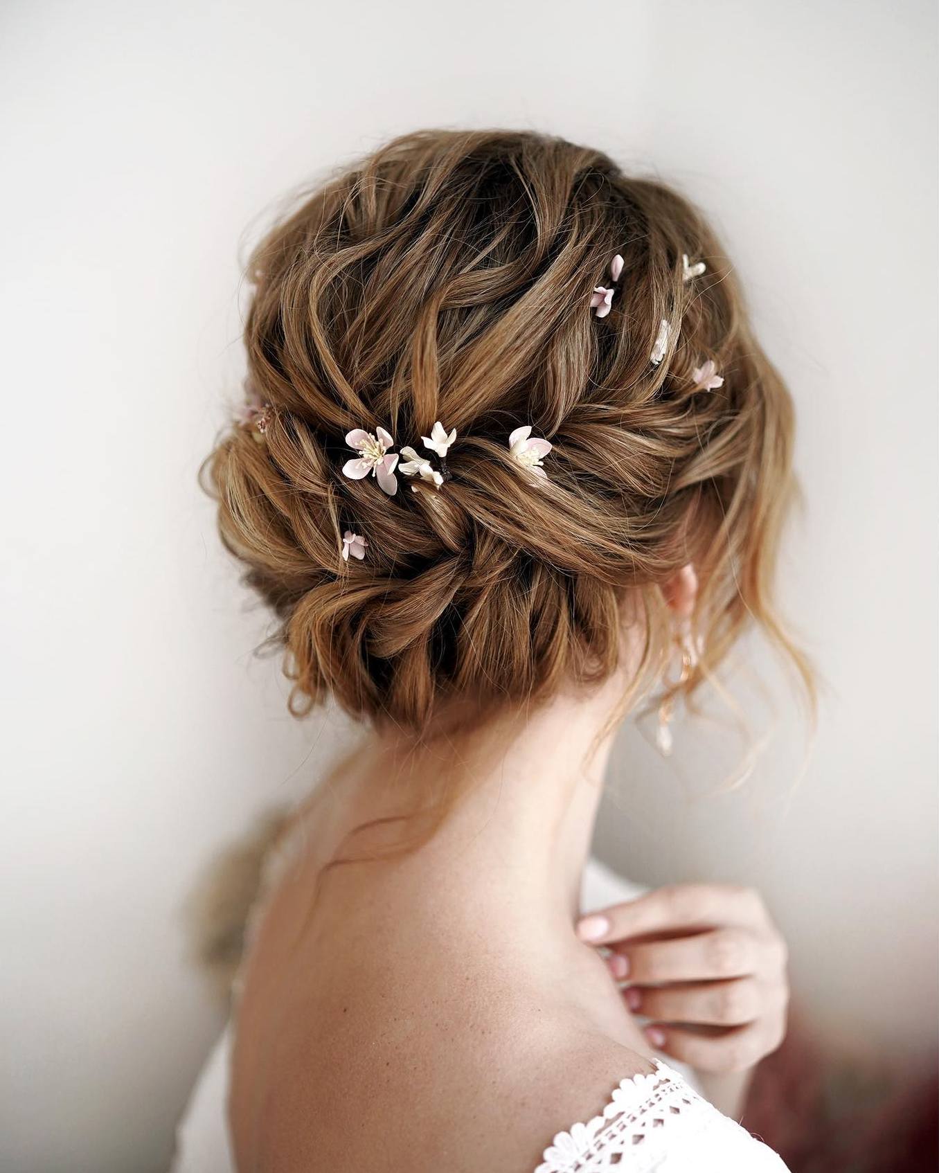 40 Show-Stopping Wedding Hairstyles for Medium Hair