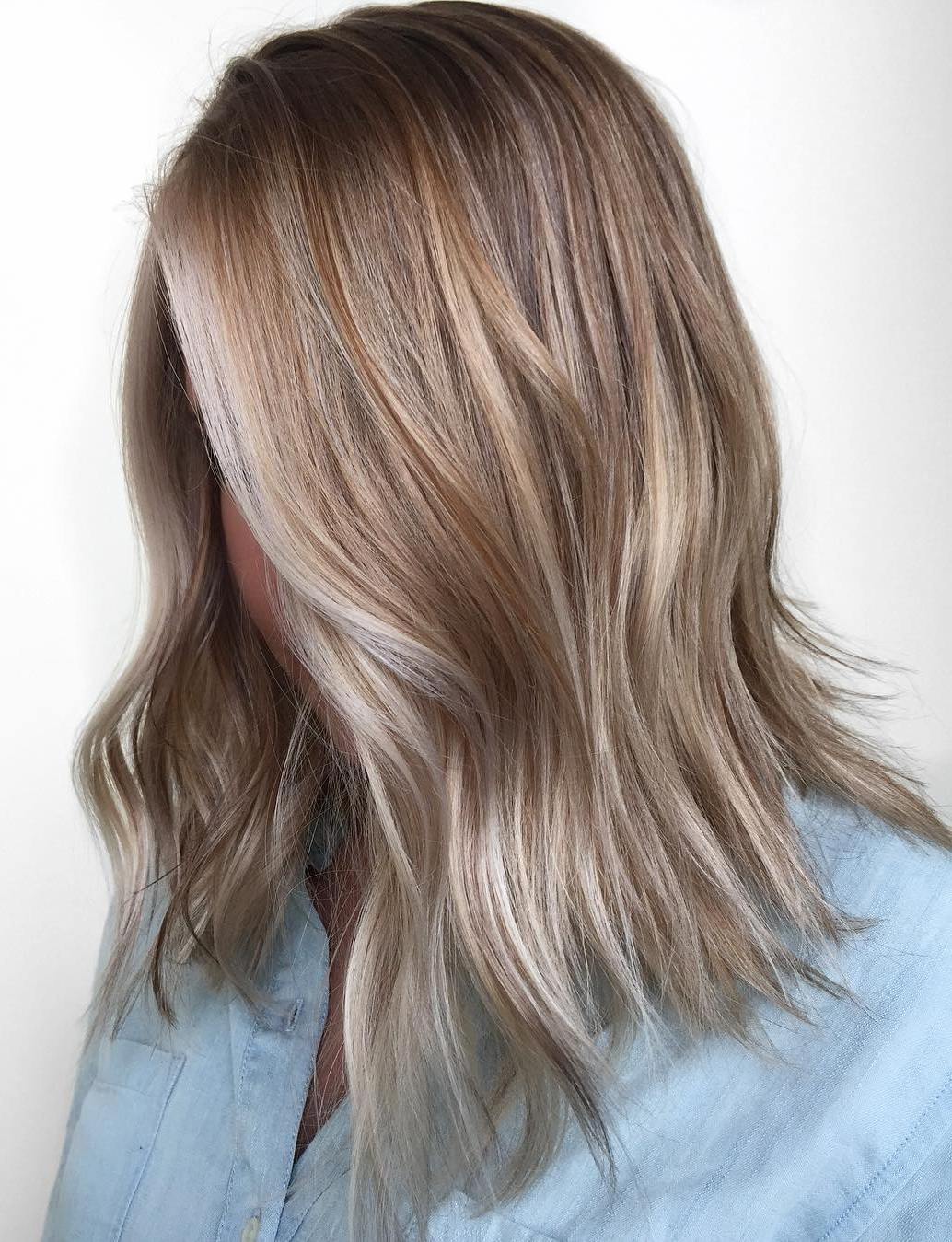 40 Styles with Medium Blonde Hair for Major Inspiration (500 x 652 Pixel)