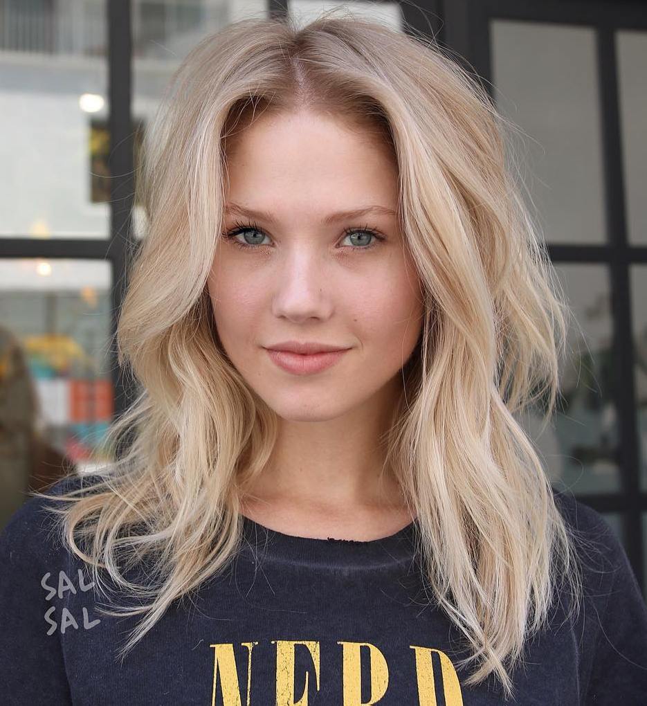 40 Styles with Medium Blonde Hair for Major Inspiration (500 x 545 Pixel)