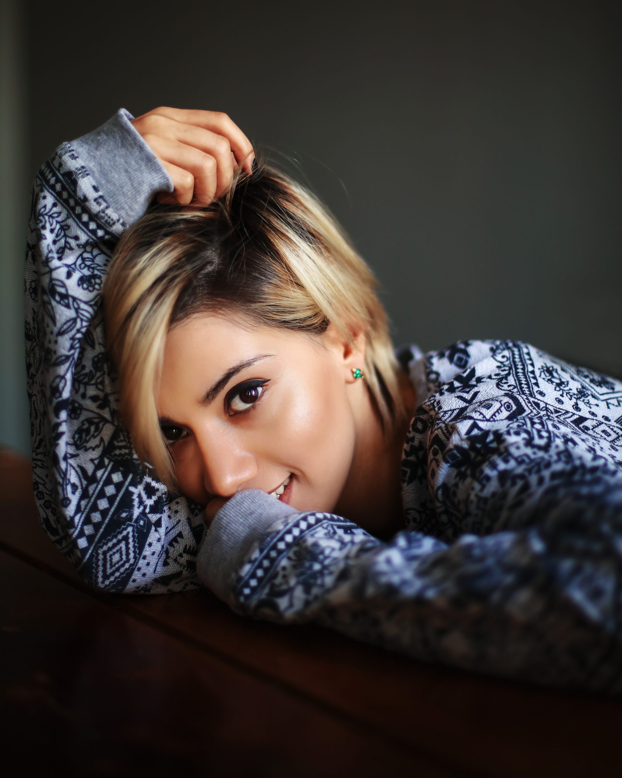 How to Stop Touching Your Hair and Why You Should