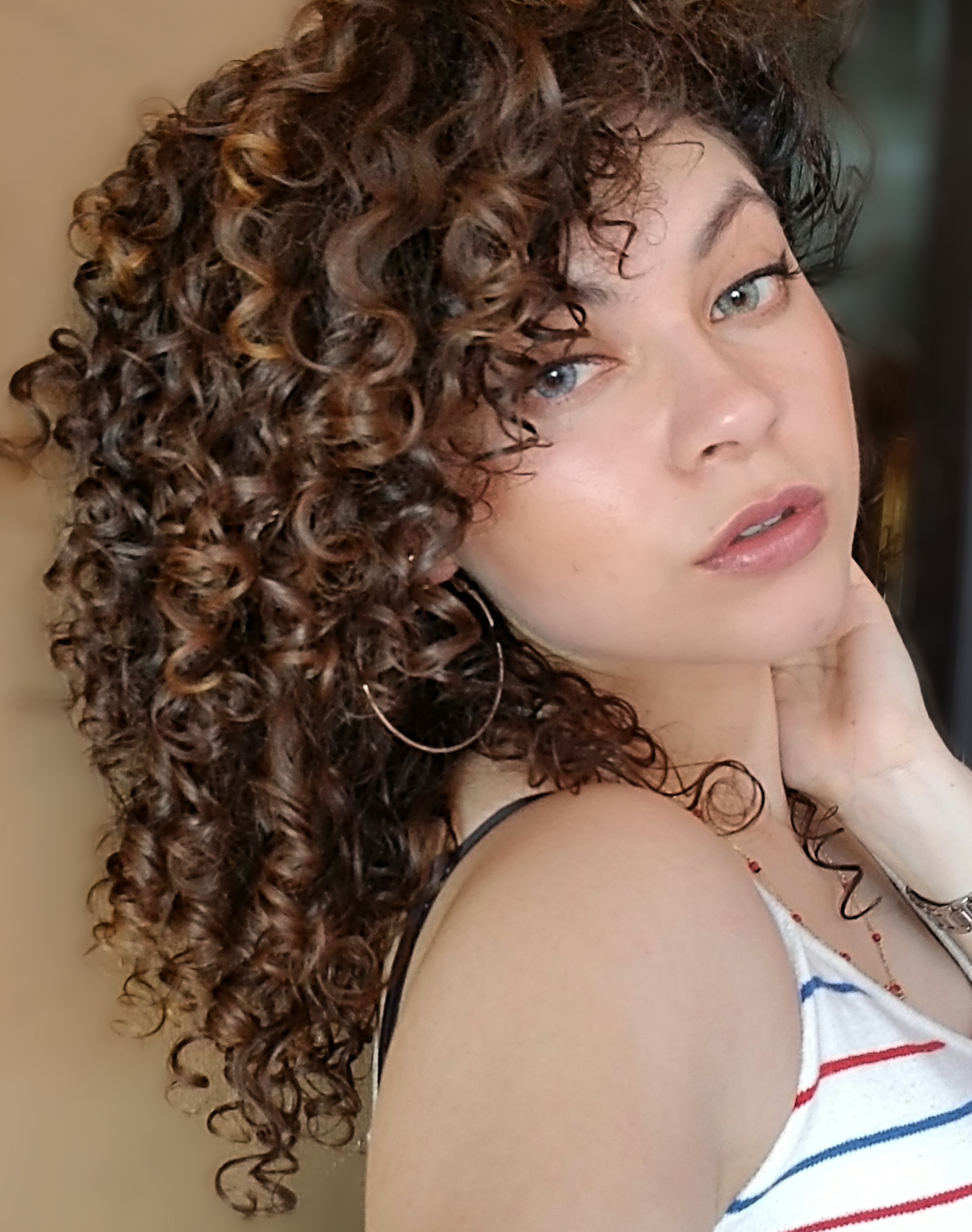 How to Clarify Curly Hair and a Huge Change it Makes