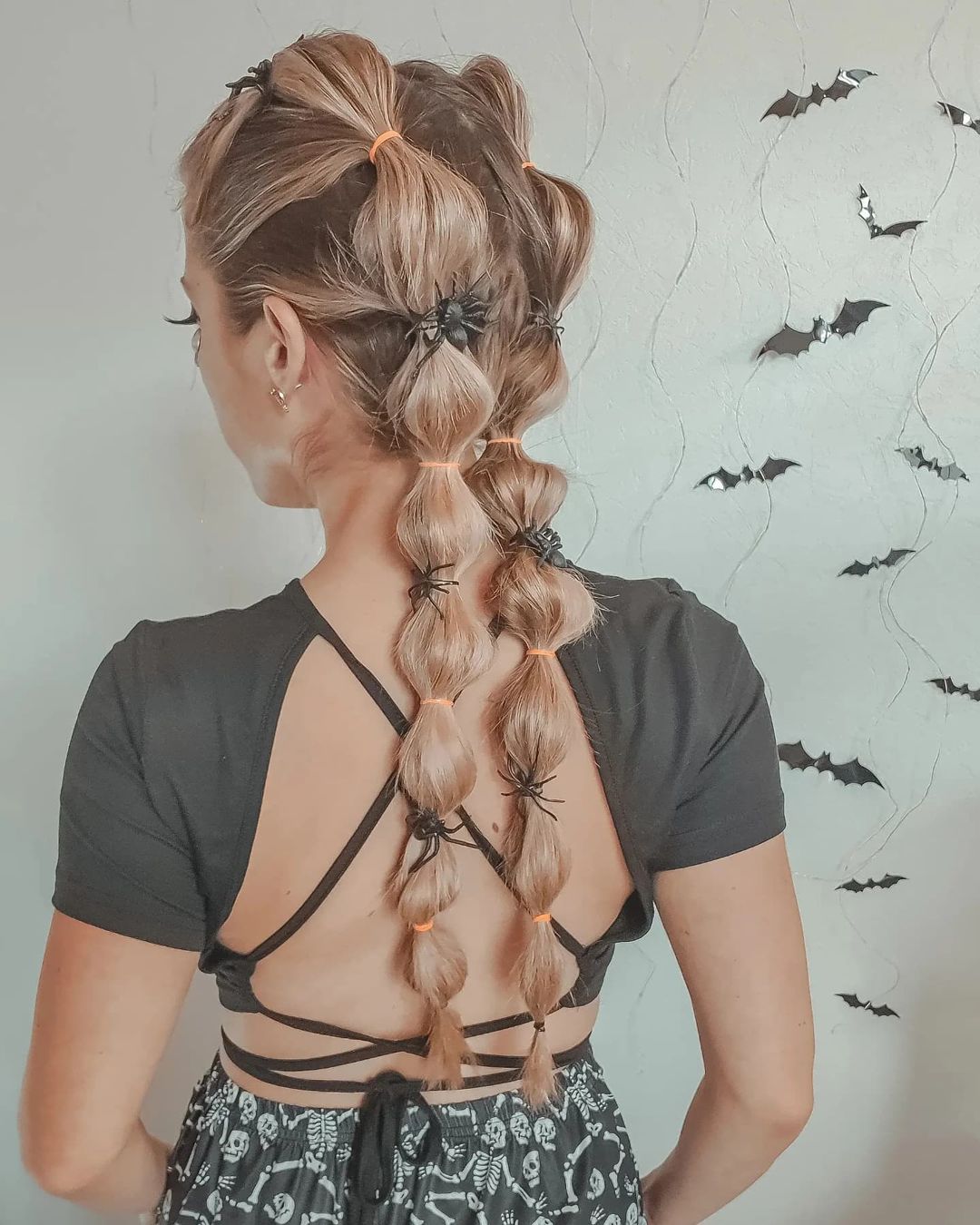 30 second Halloween Hairstyle 🎃 . #halloweenhair #longhair #longhairstyles  #hairforkids #hairstyles #hairstyle #hairtutorial #hairtran... | Instagram