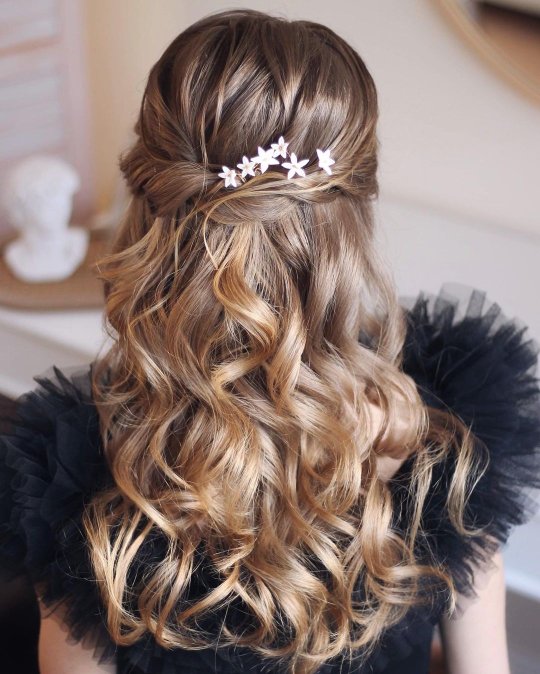 Prom Hairstyles Down Dresses Images 2022