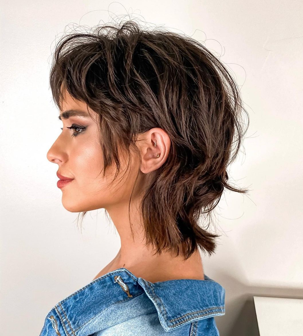 30 Wolf Haircut Ideas for Women to Rock in 2025