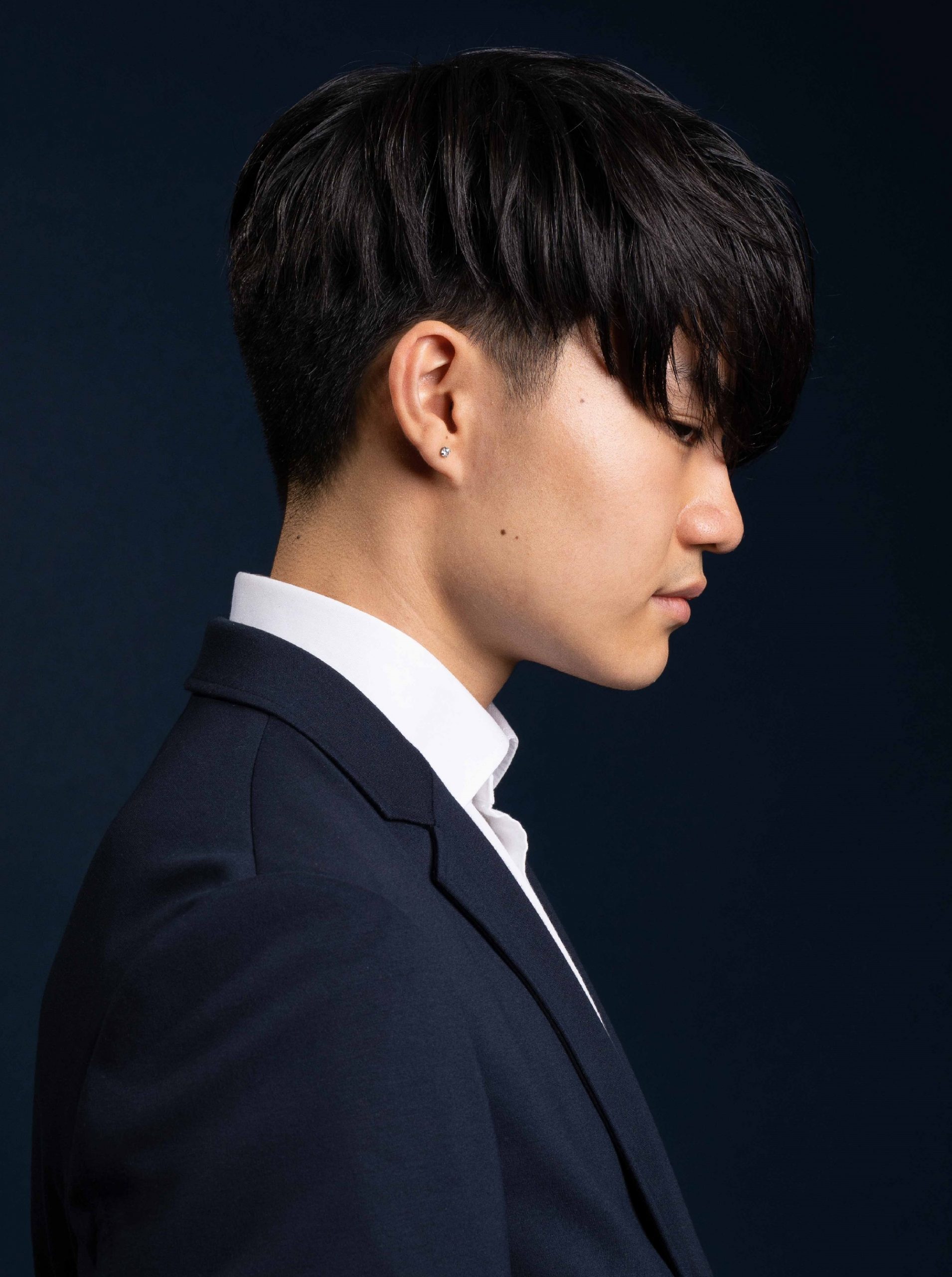 Comma haircut, the most popular hairstyle nowadays, is mostly inspired by  Korean men's haircuts. It is combined with the taper side, it... | Instagram