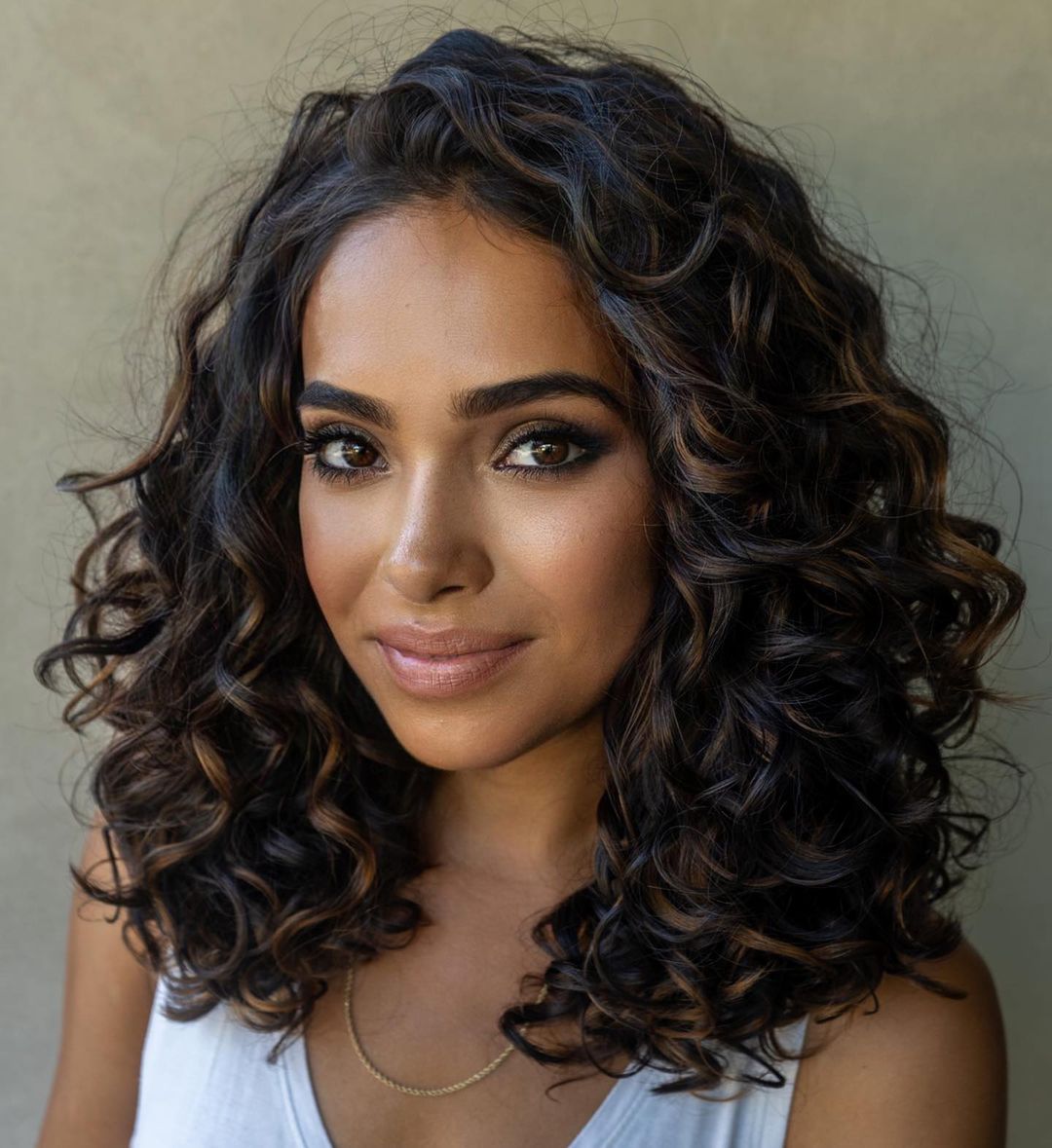 30 Awe Inspiring Layered Hairstyles For Curly Hair 6001