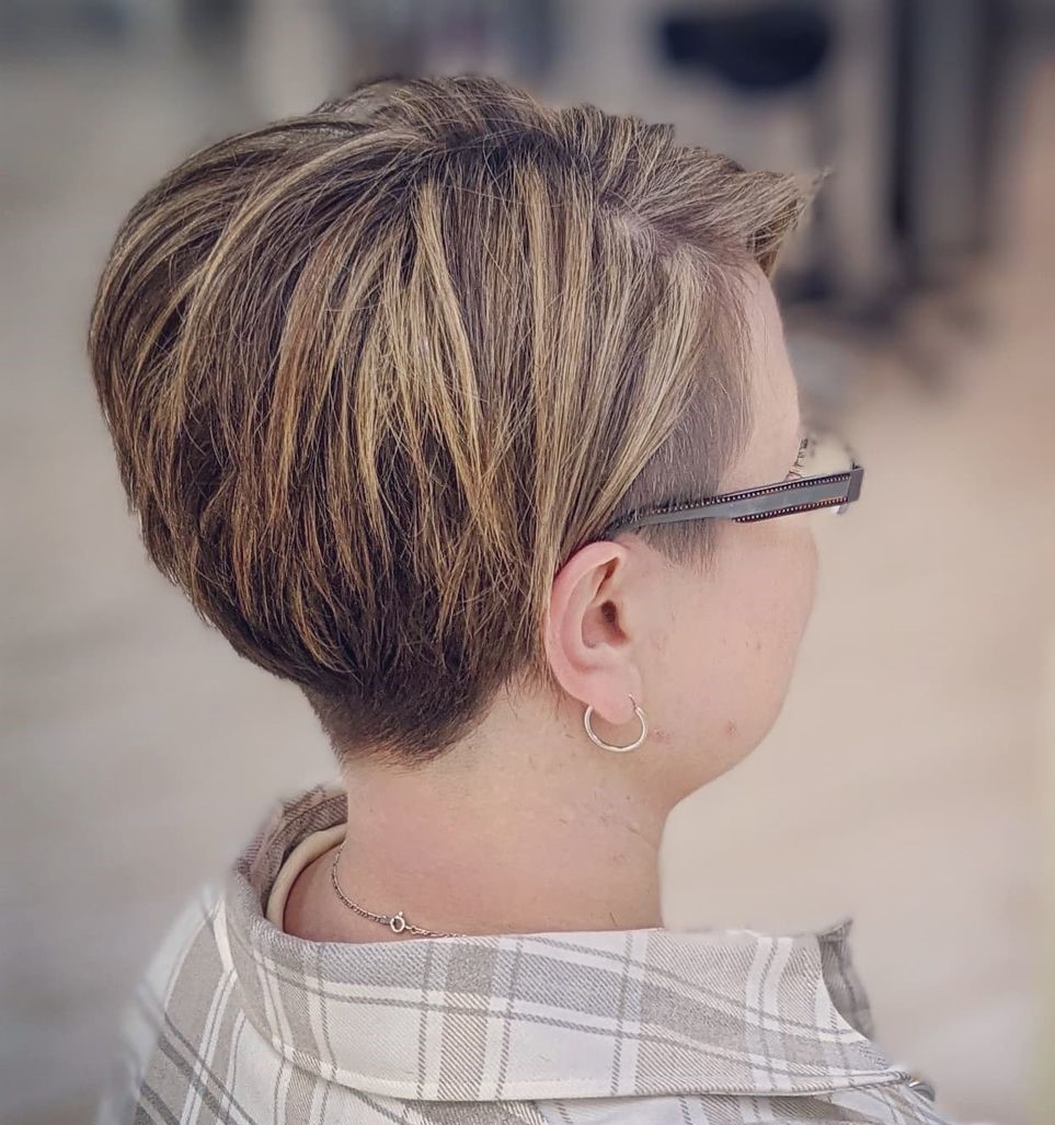 22 Insta-Ready Undercut Pixie Bob Ideas For 2024