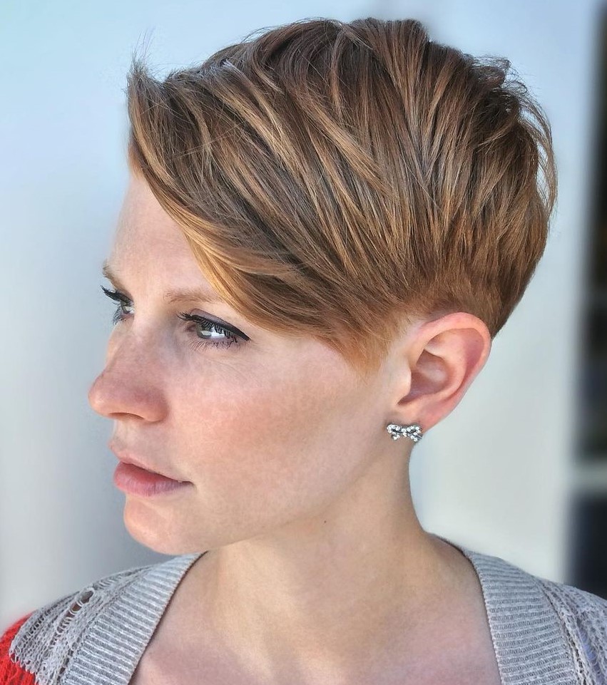 20 Inspiring Examples of Undercut Pixie for Thick Hair