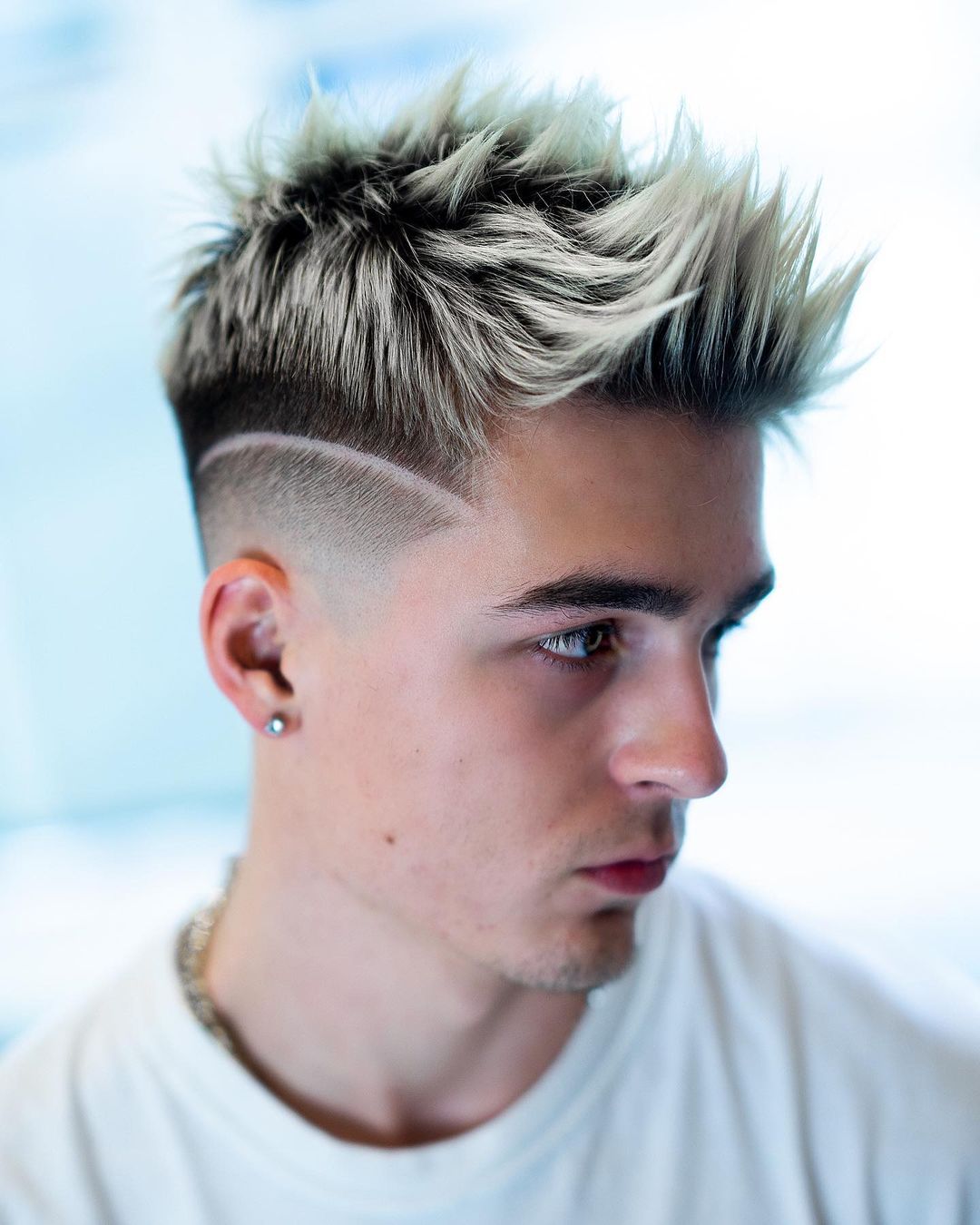 30 Awe-Inspiring Examples of Hair Color for Men