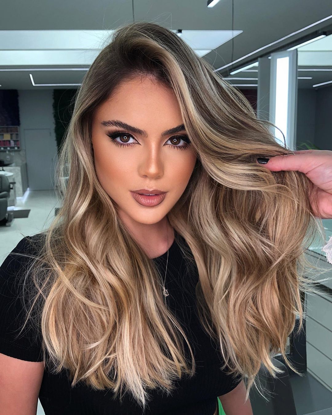 30 Stunning Fall Blonde Hair Colors to Try Now