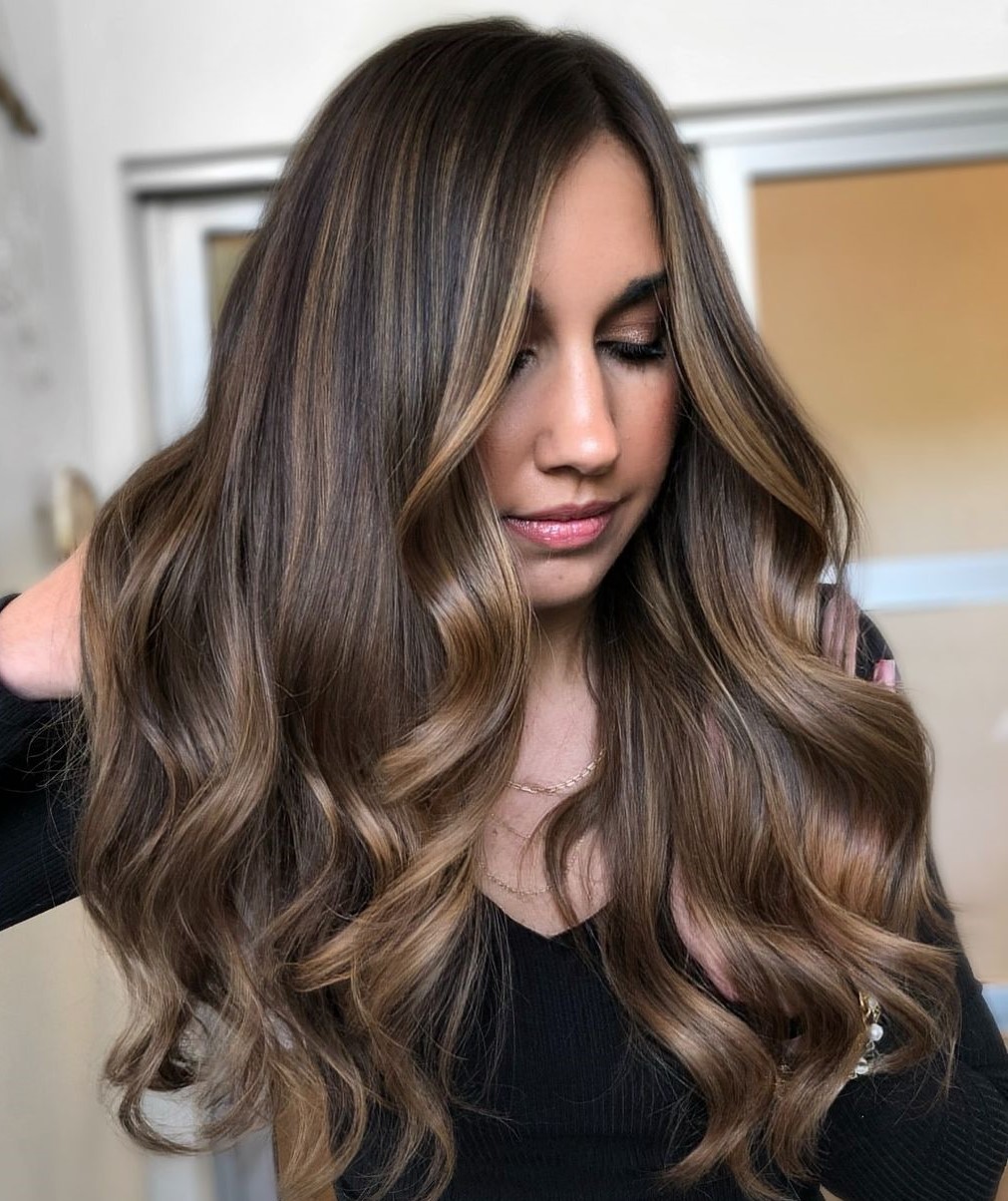 30 Sparkly Ideas of Reverse Balayage Hair Color Trend