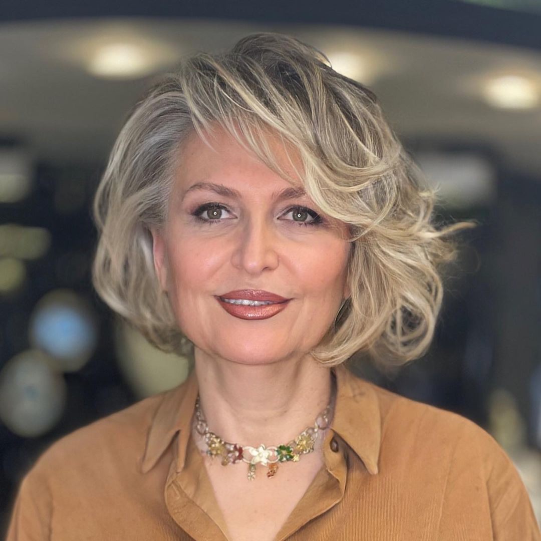 24 Astonishing Photos That Inspire You for Getting Bangs Over 40