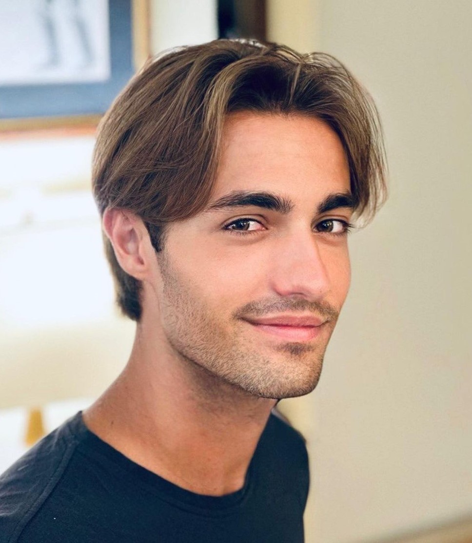 20 Iconic Surfer Hair Ideas for Trendsetting Men