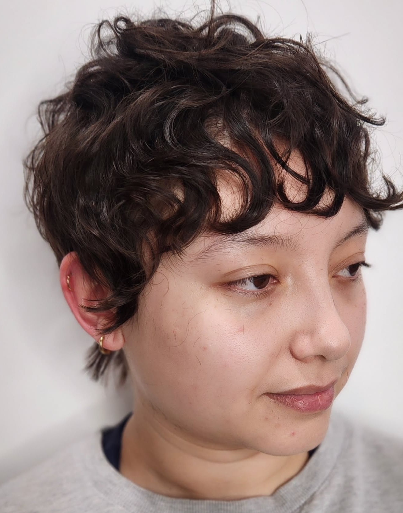 Curly Pixie for a Chubby Face
