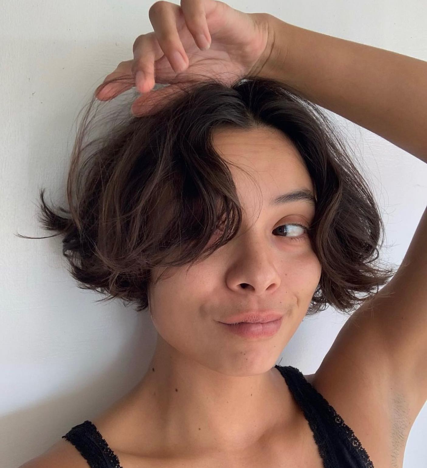 Very Short Bob to Look Slimmer