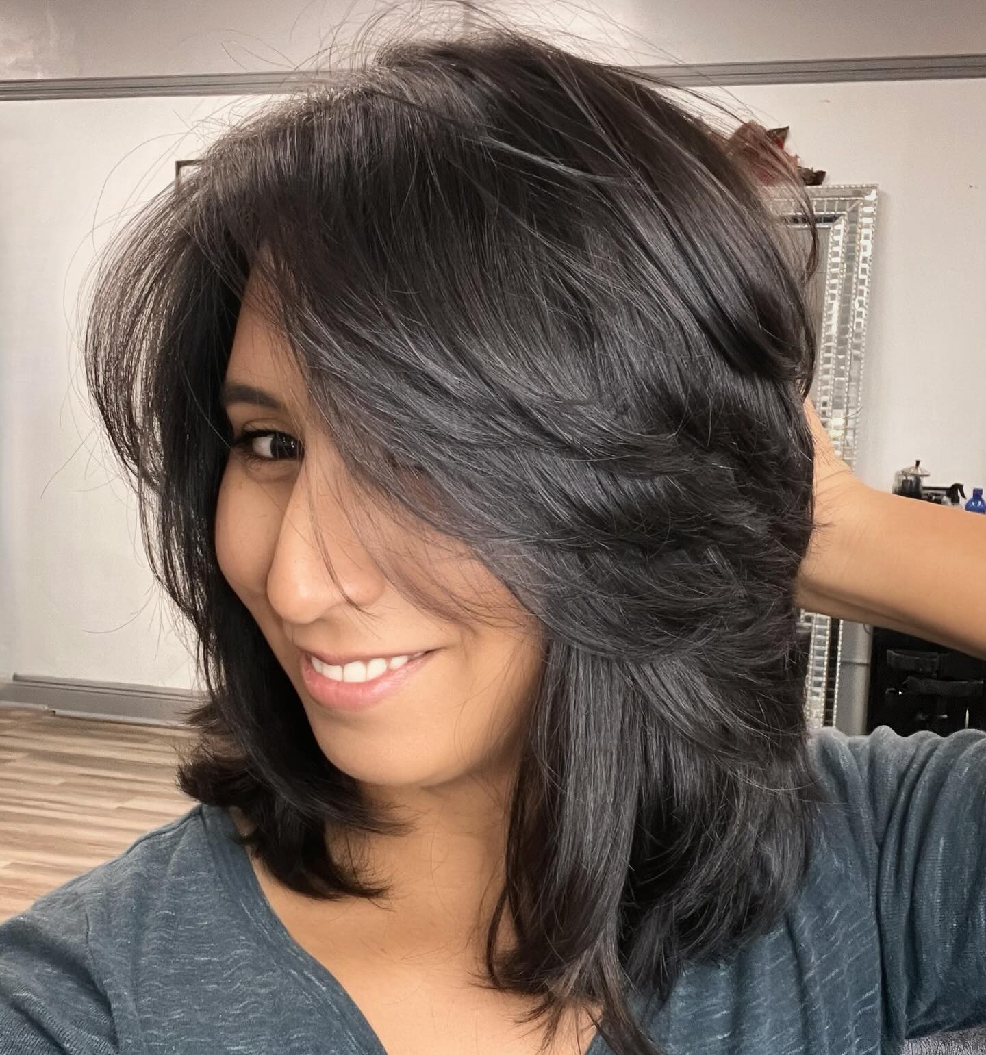 Textured Medium Cut with Feather Layers