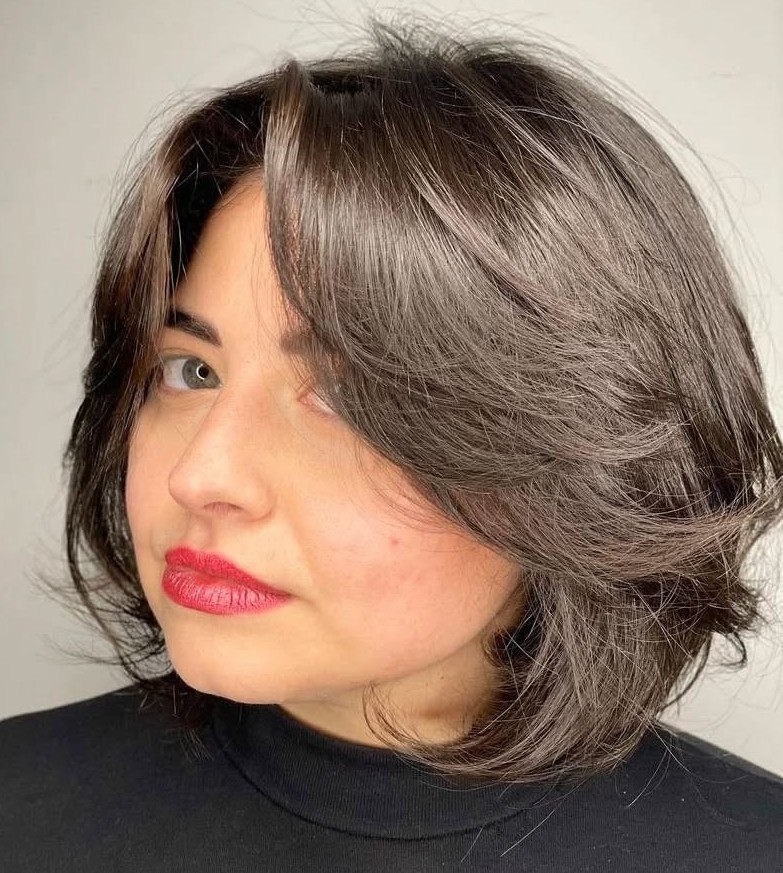 Short Cut with Feathered Layers