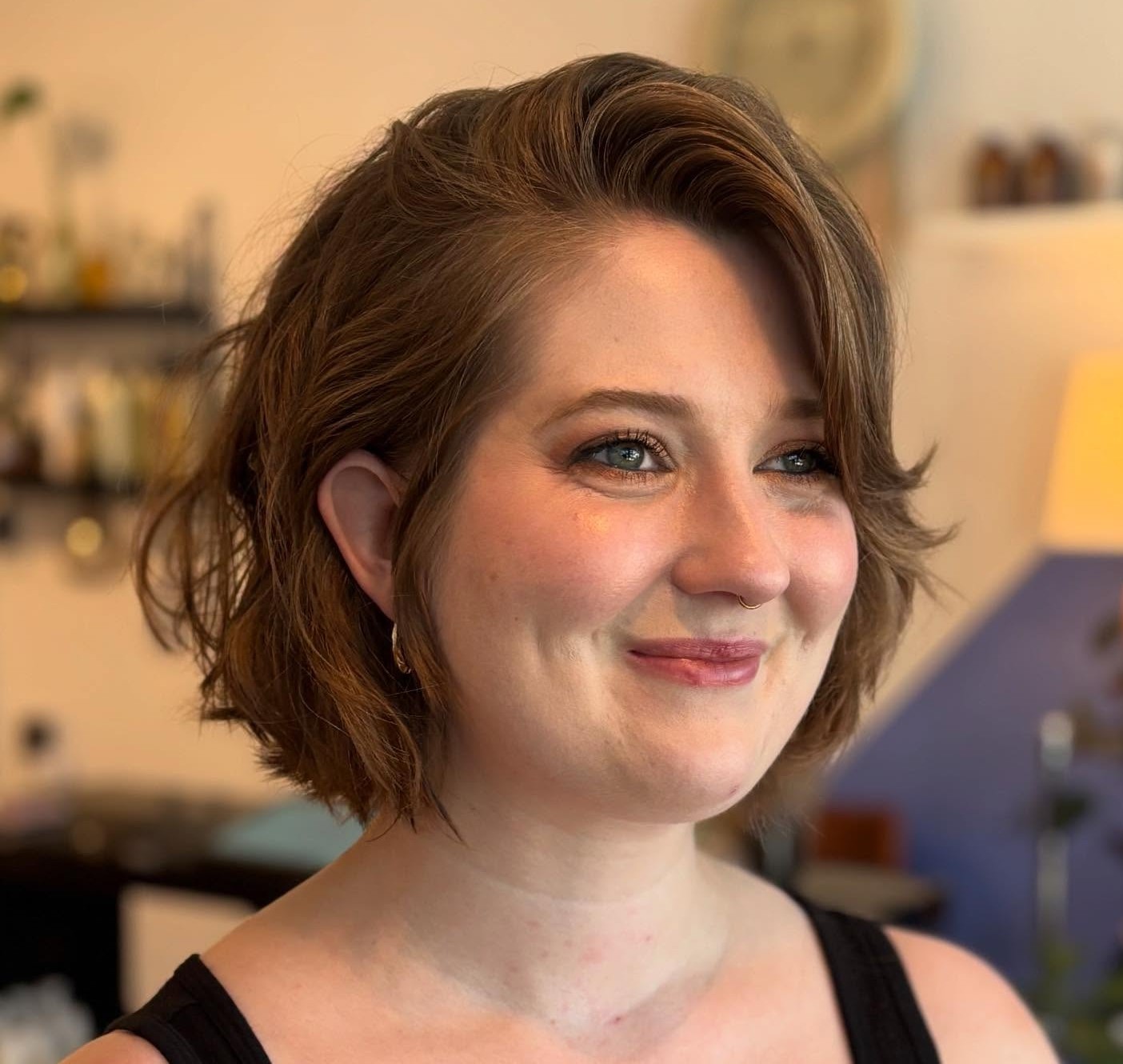 Short Bouncy Bob for a Round Face Shape