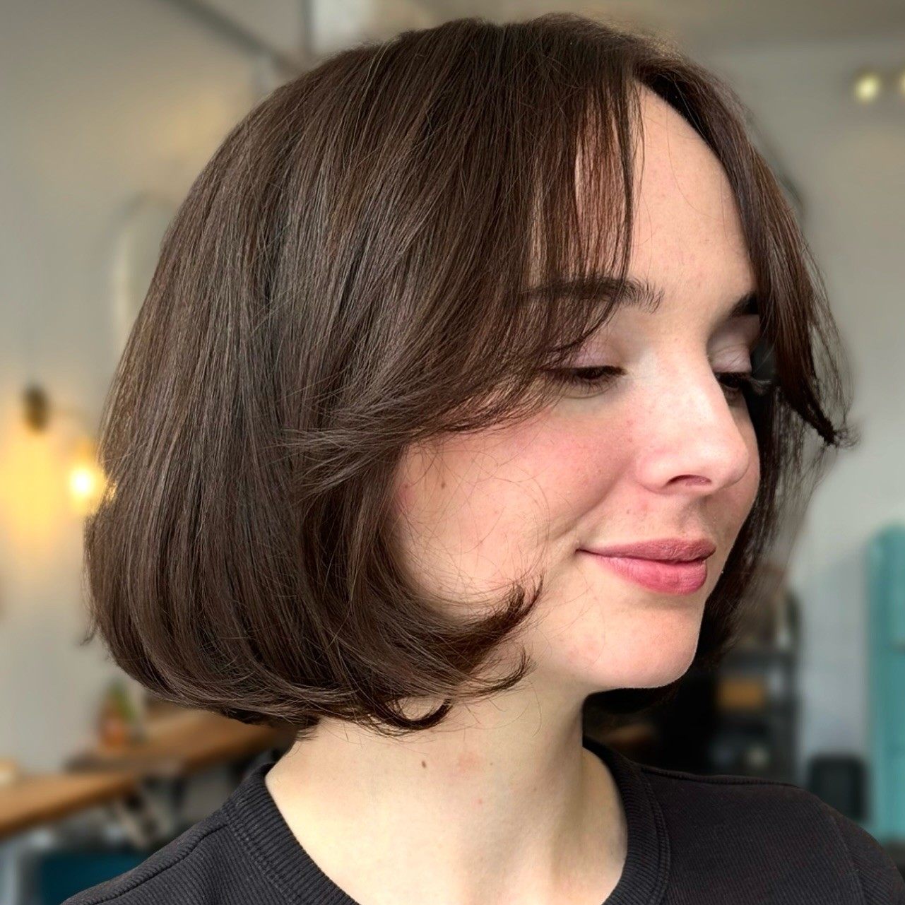Curtain Bang for Round Faces
