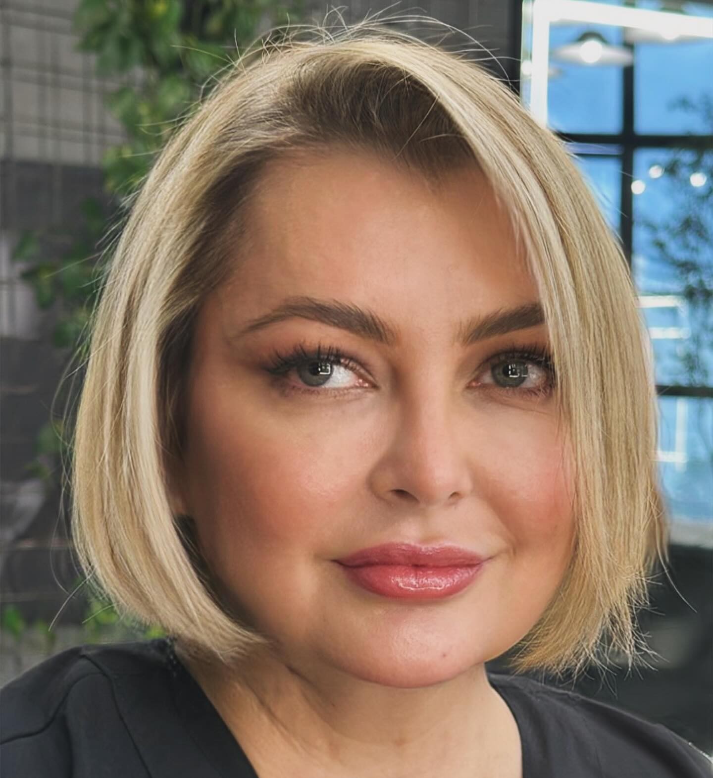 Easy Bob Hairstyle for Round Faces