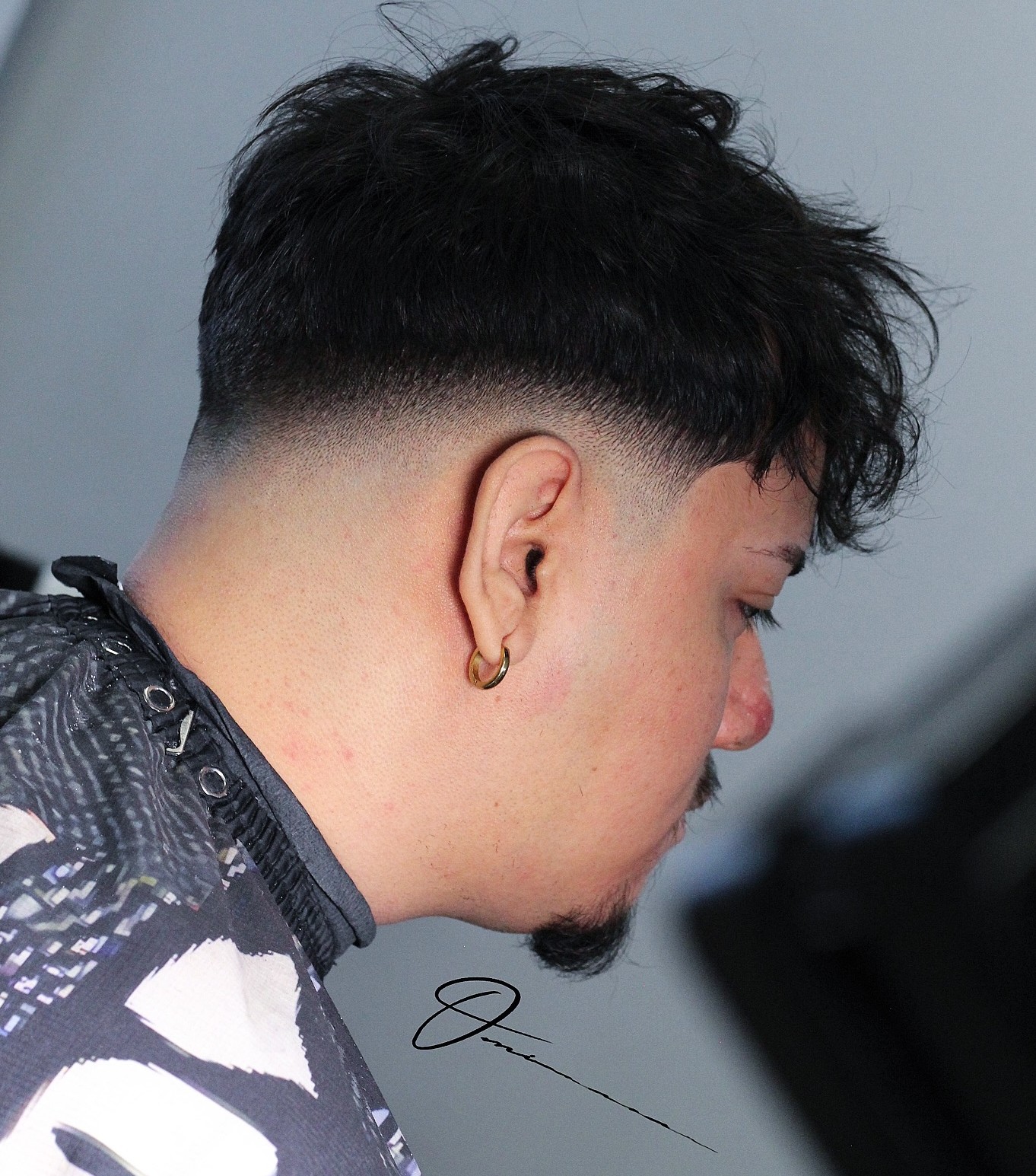 Blurry Mid Fade for Thick Hair