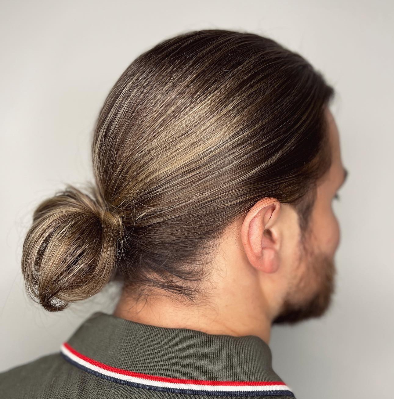 Mens Ponytail in the Back