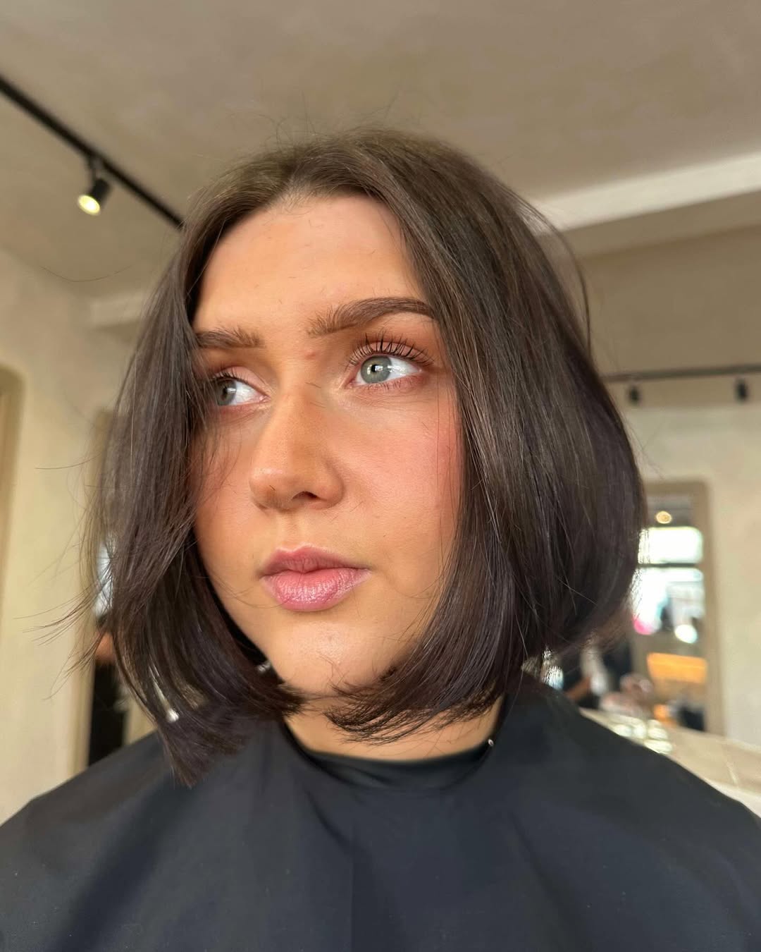 Medium Bob for an Oval Face