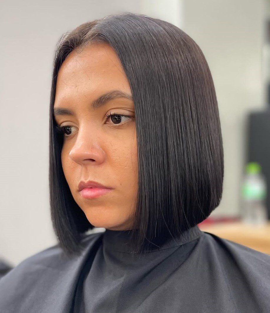 Straight Bob for Oval Faces