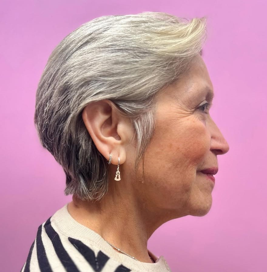 Neat Short Gray Hairstyle for Seniors
