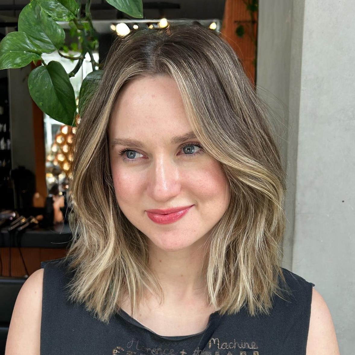 Lob Hairstyle for a Big Forehead